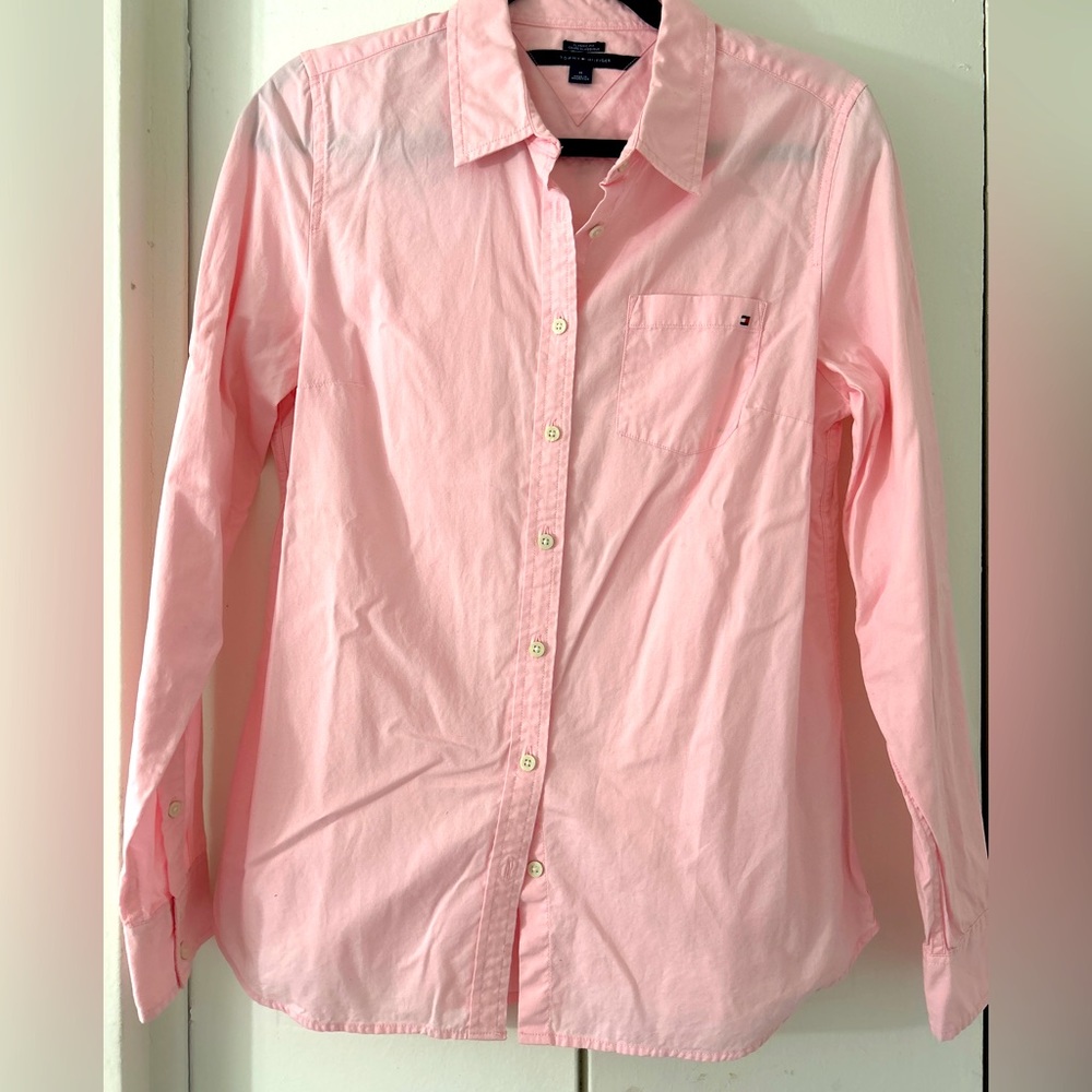 Tommy button down